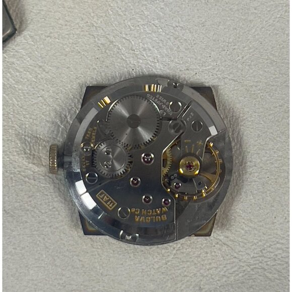 Vintage BULOVA L9 Men's Square Watch 10K Rolled Gold Parts/Repair 17 Jewels - Picture 4 of 9